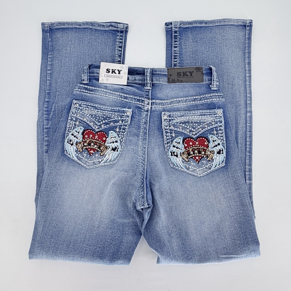 SKY Premium Collection Heart Wings Love Bling Rhinestone Bootcut Jeans 7/8 - Picture 1 of 6
